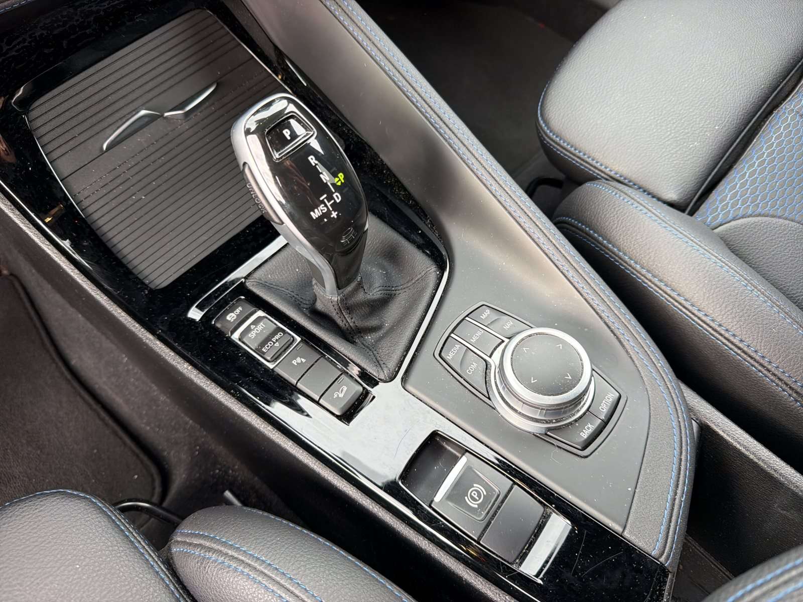 Fahrzeugbild eines BMW X2