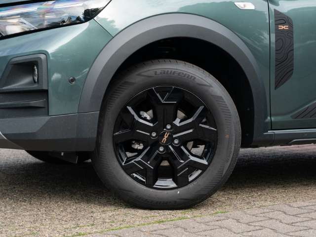 Fahrzeugbild eines Dacia Sandero