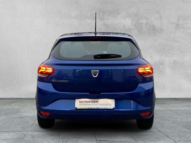 Fahrzeugbild eines Dacia Sandero