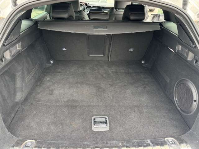Fahrzeugbild eines Peugeot 508