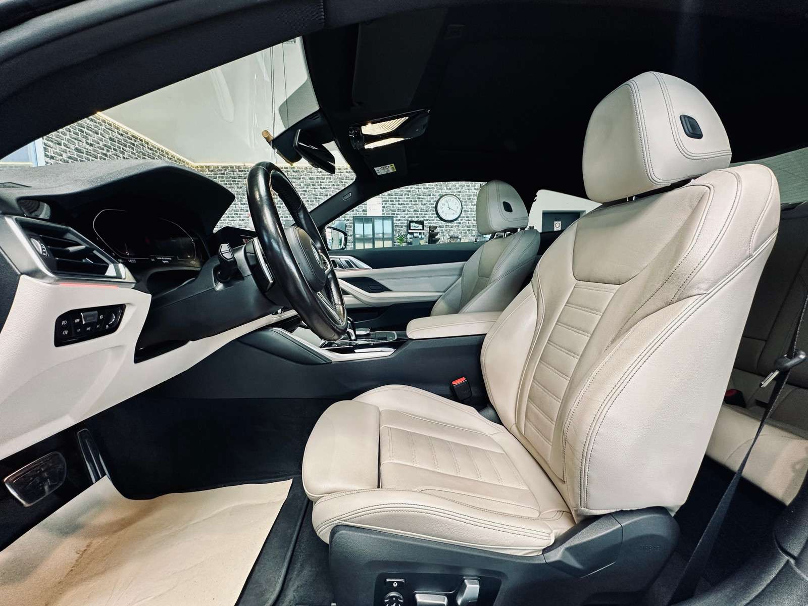 Fahrzeugbild eines BMW 4er-Reihe