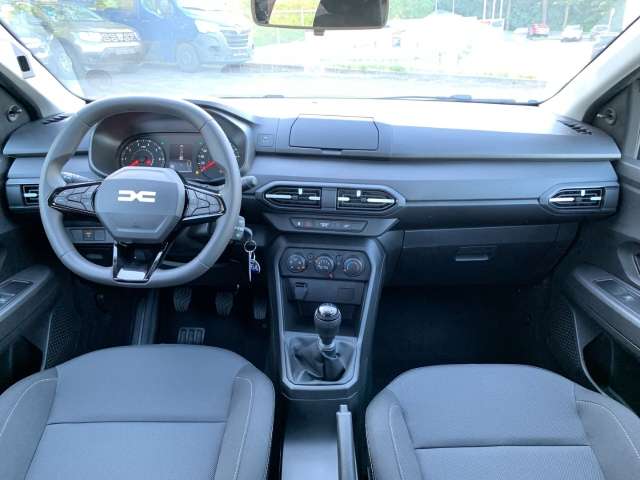 Fahrzeugbild eines Dacia Sandero