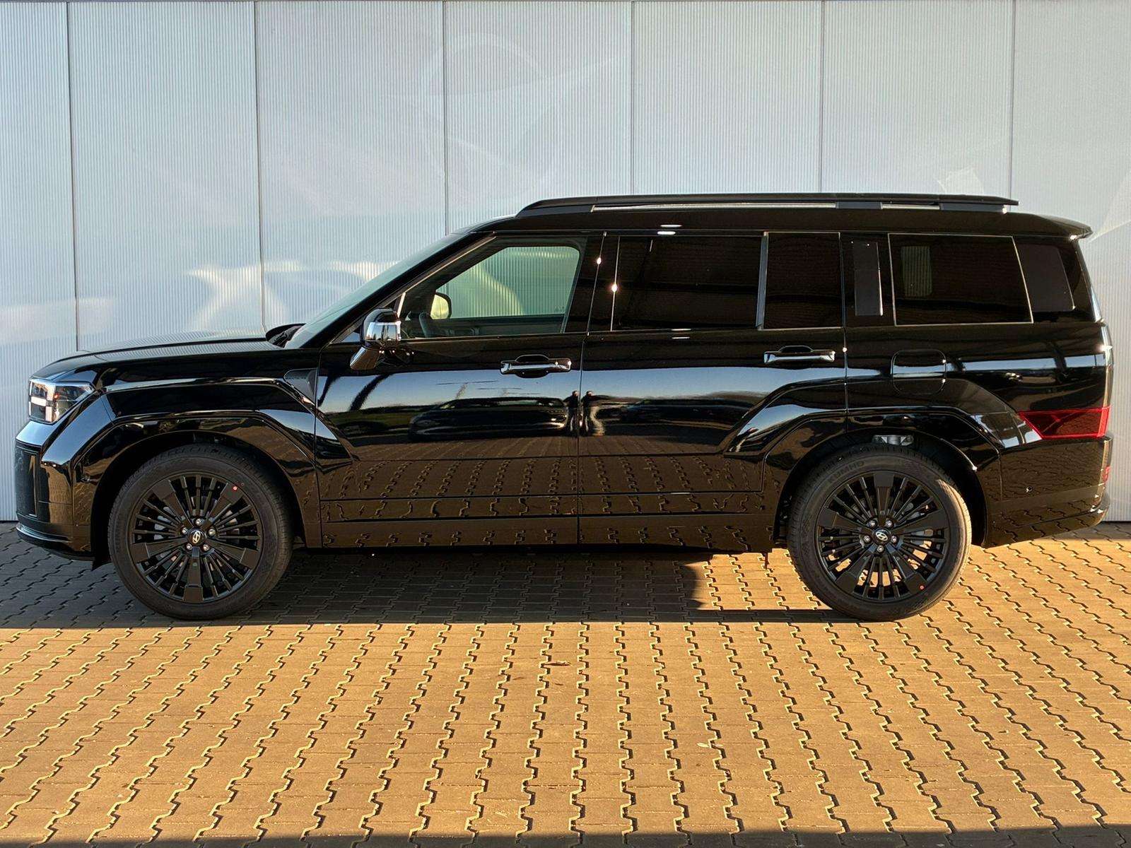 Fahrzeugbild eines Hyundai Santa Fe