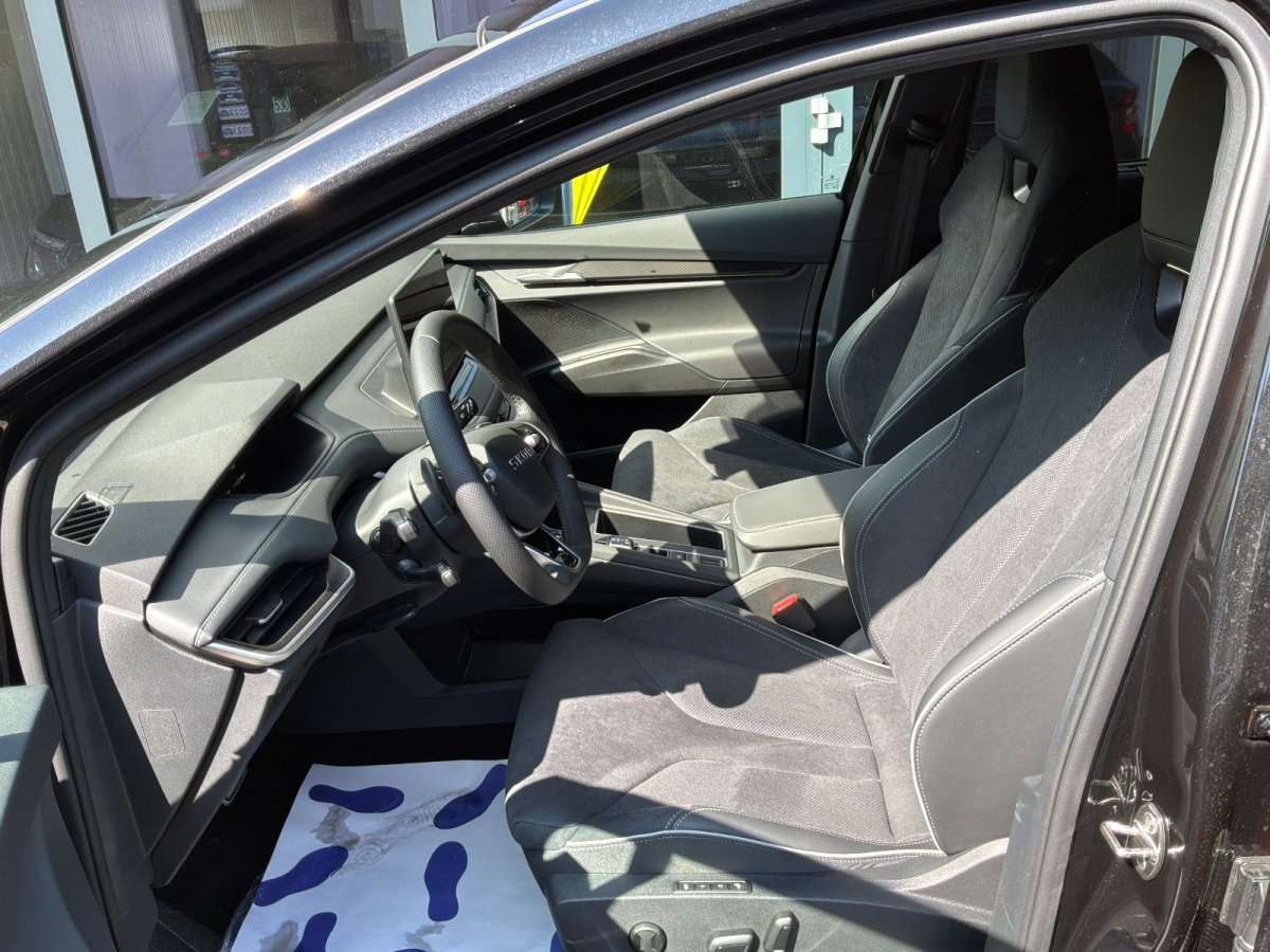 Fahrzeugbild eines Skoda Elroq