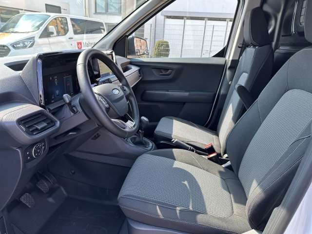 Fahrzeugbild eines Ford Transit Courier