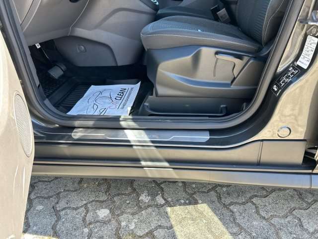 Fahrzeugbild eines Ford Tourneo Connect
