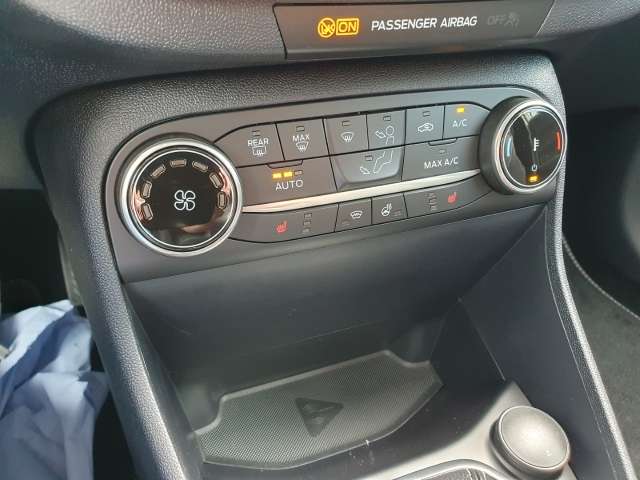 Fahrzeugbild eines Ford Fiesta