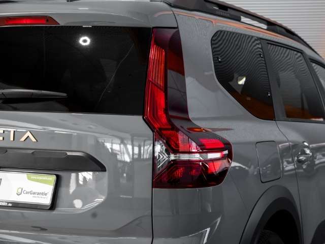 Fahrzeugbild eines Dacia Jogger