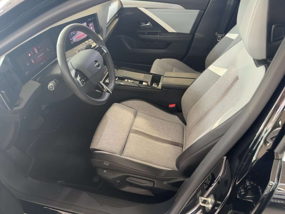 Fahrzeugbild eines Opel Astra