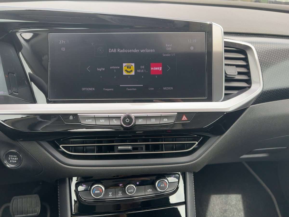 Fahrzeugbild eines Opel Grandland X