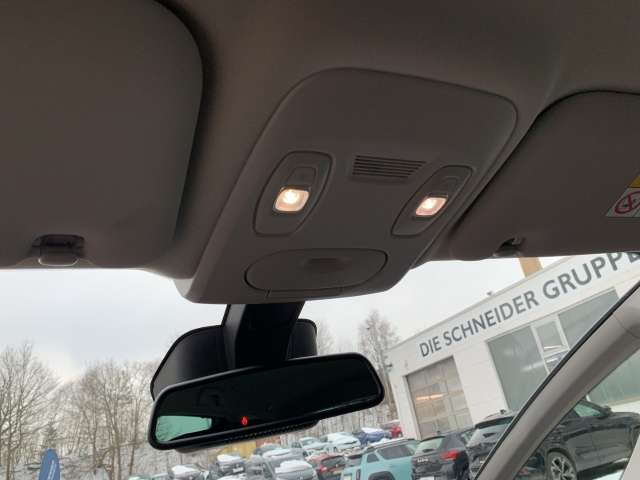 Fahrzeugbild eines Renault Grand Scénic