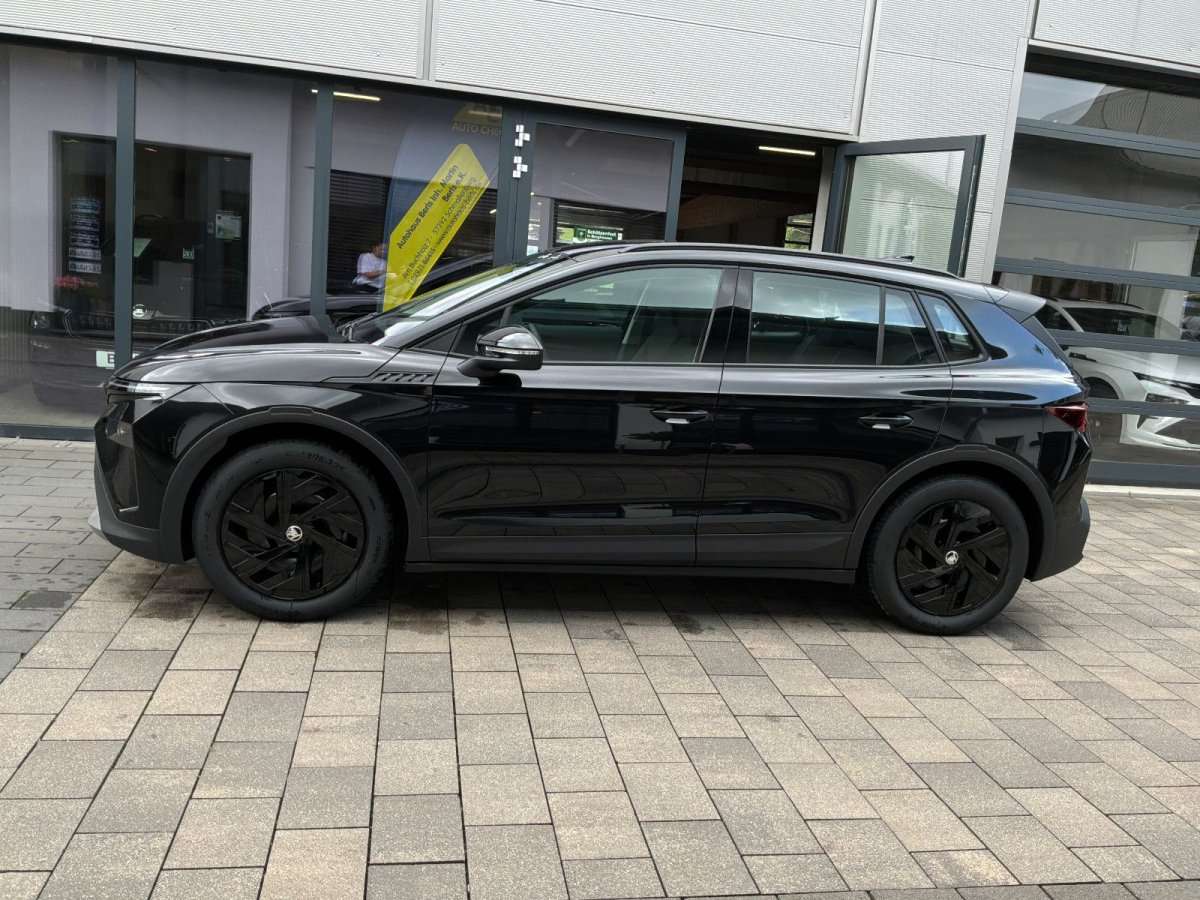 Fahrzeugbild eines Skoda ELROQ
