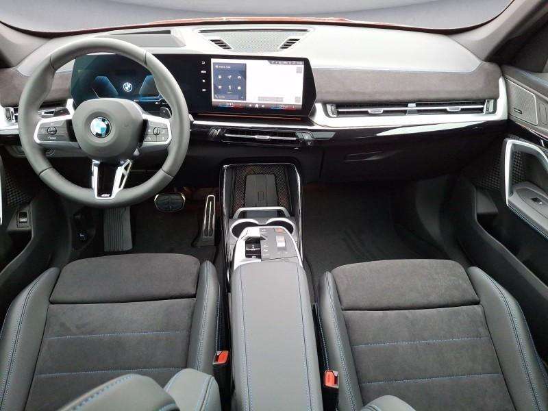 Fahrzeugbild eines BMW X1