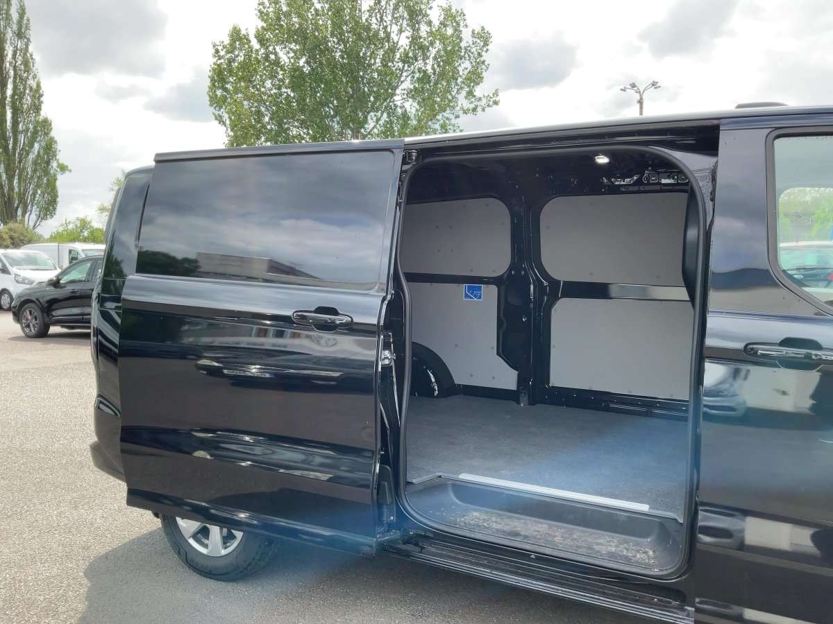 Fahrzeugbild eines Ford Transit Custom