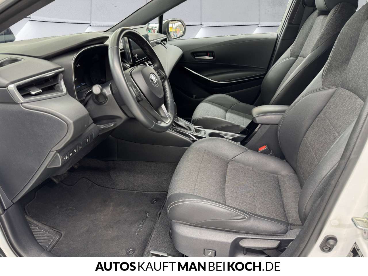 Fahrzeugbild eines Toyota Corolla