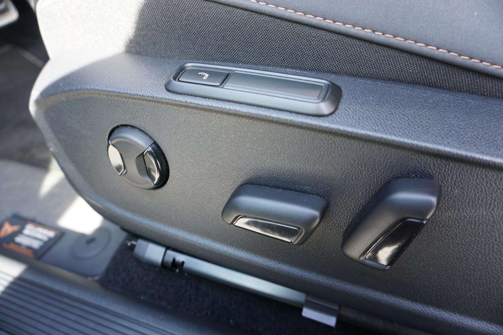 Fahrzeugbild eines CUPRA Born