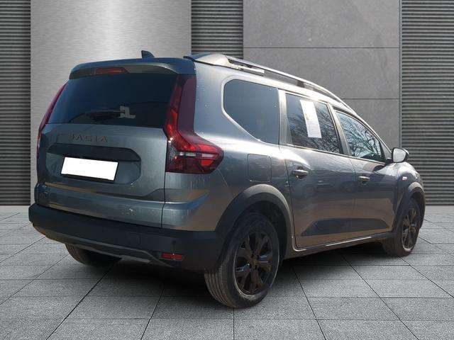 Fahrzeugbild eines Dacia Jogger