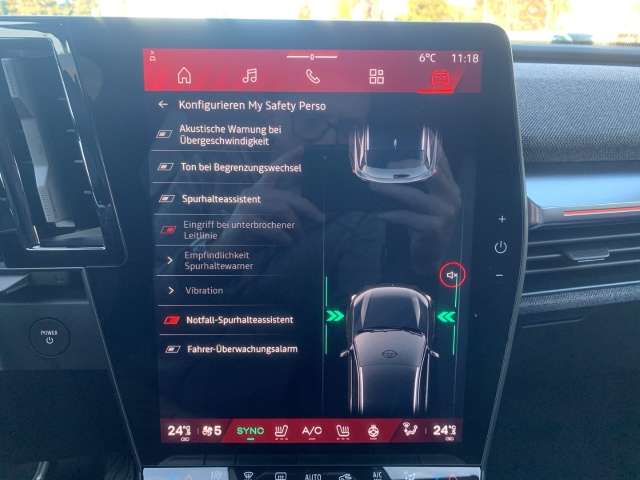 Fahrzeugbild eines Renault Scenic E-TECH