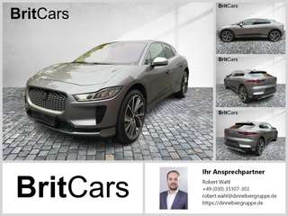 Schräge Frontansicht auf einen Jaguar I-PACE , freigestellt