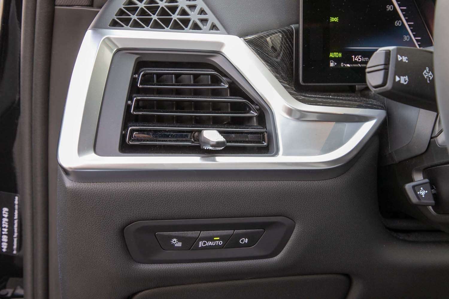 Fahrzeugbild eines BMW X6