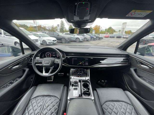 Fahrzeugbild eines Audi Q7