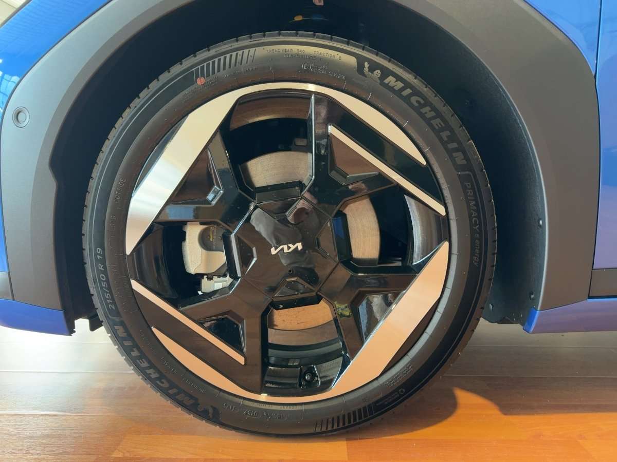 Fahrzeugbild eines Kia EV4