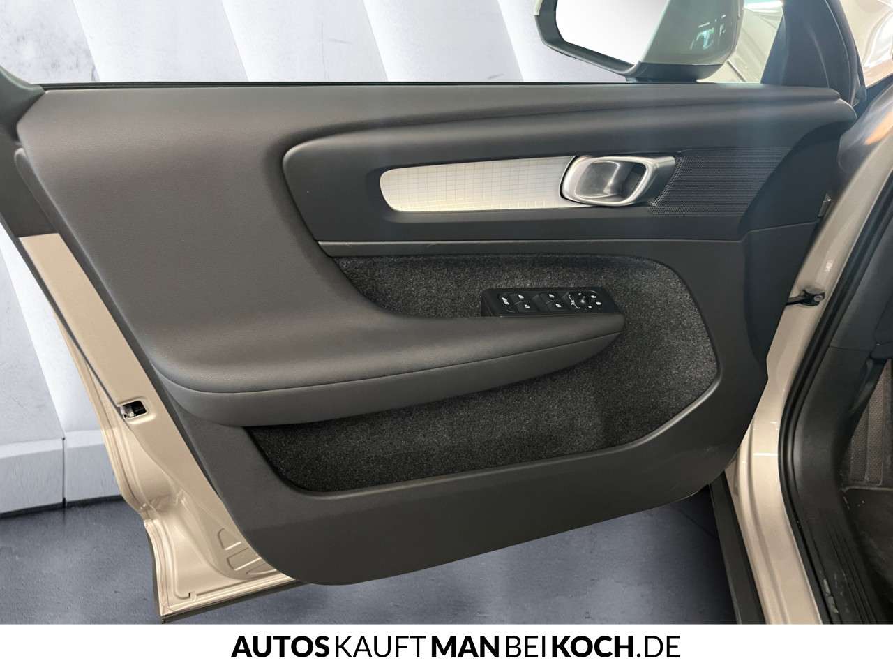 Fahrzeugbild eines Volvo XC40