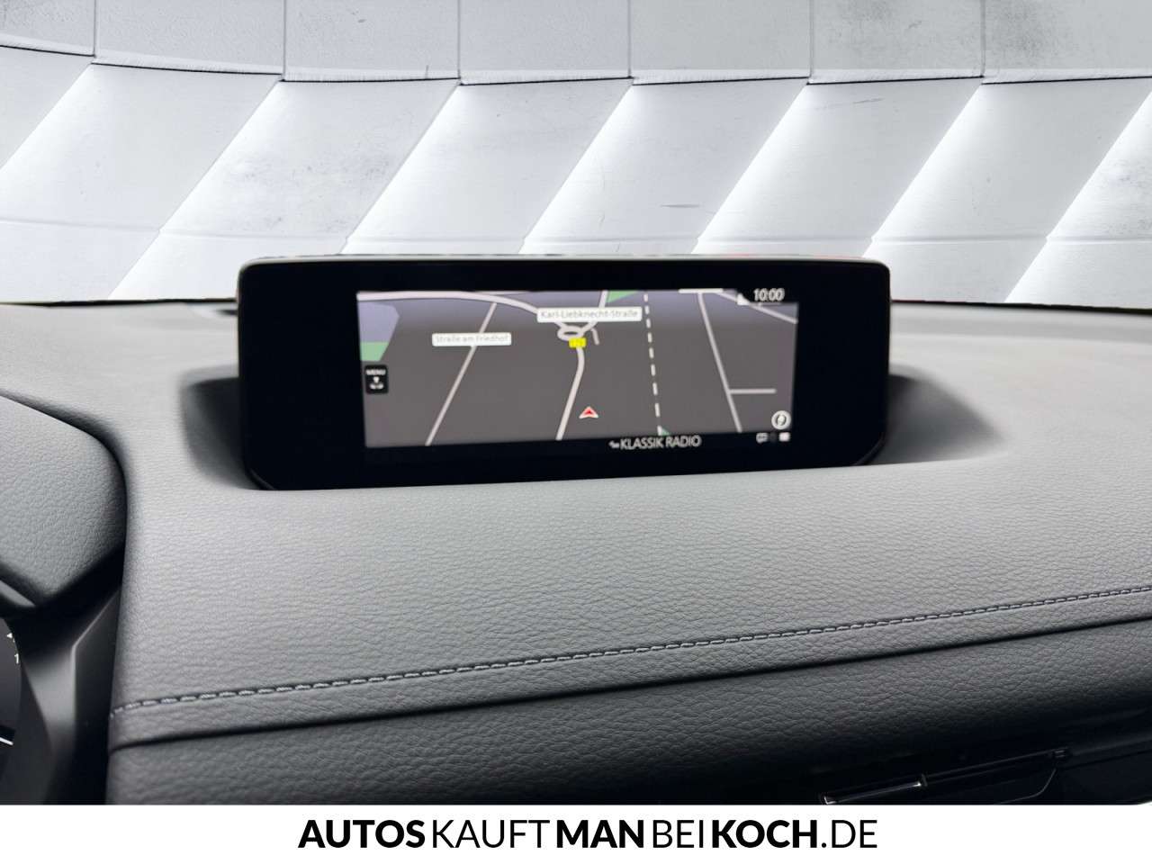 Fahrzeugbild eines Mazda MX-30