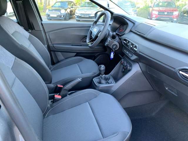Fahrzeugbild eines Dacia Sandero