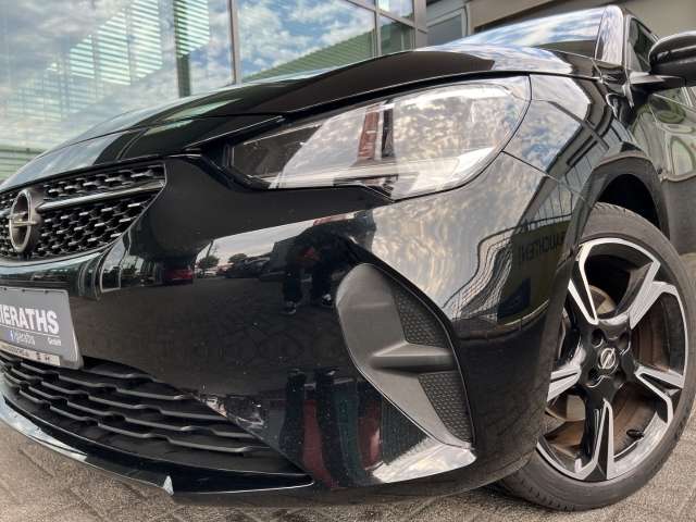 Fahrzeugbild eines Opel Corsa