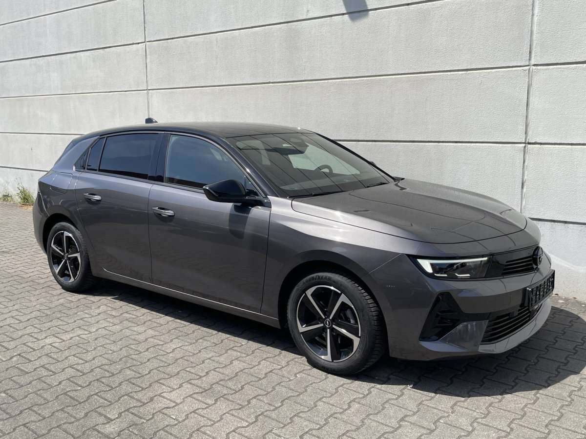 Fahrzeugbild eines Opel Astra