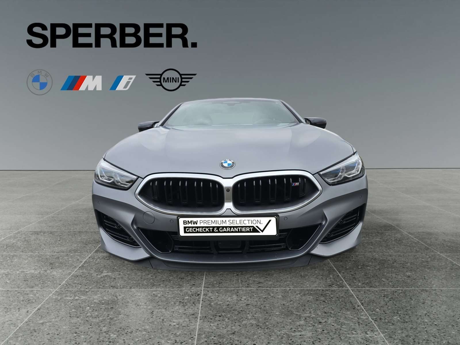 Fahrzeugbild eines BMW 8er-Reihe