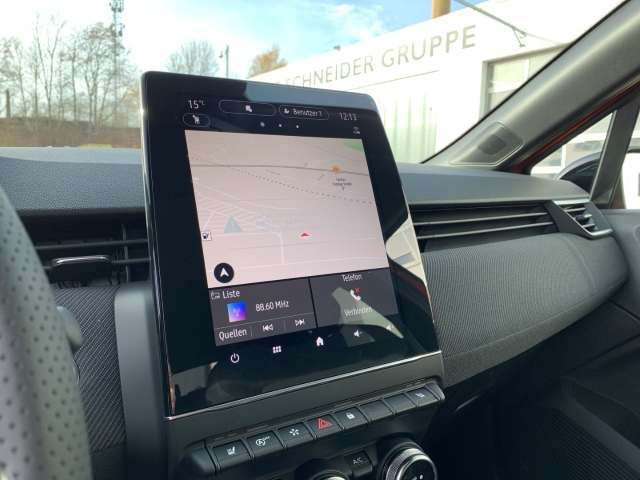 Fahrzeugbild eines Renault Clio