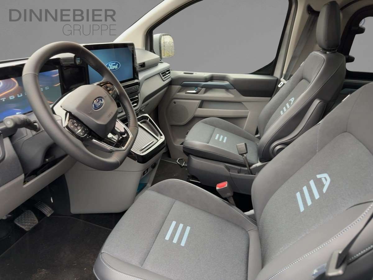 Fahrzeugbild eines Ford Tourneo Custom