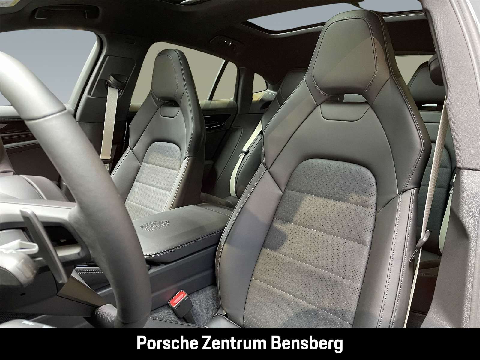 Fahrzeugbild eines Porsche Panamera