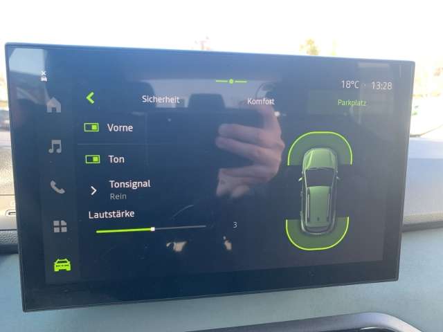 Fahrzeugbild eines Dacia Sandero