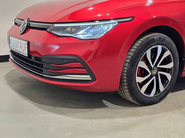 Fahrzeugbild eines Volkswagen Golf