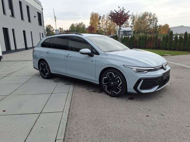 Fahrzeugbild eines Volkswagen Golf
