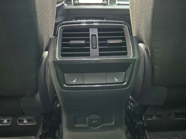 Fahrzeugbild eines Skoda Karoq