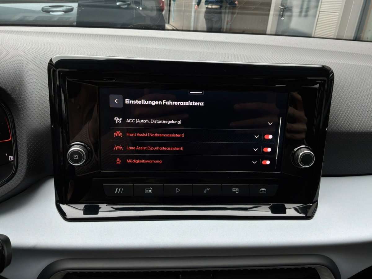 Fahrzeugbild eines SEAT Ibiza