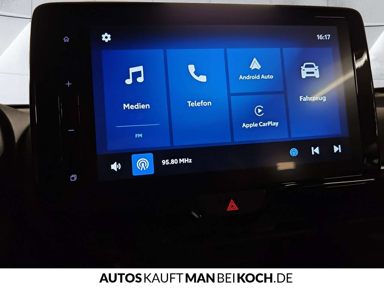 Fahrzeugbild eines Mazda Mazda2 Hybrid