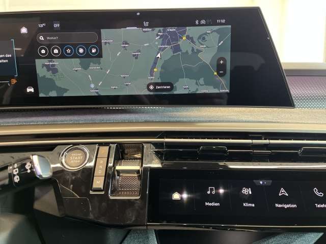 Fahrzeugbild eines Peugeot 5008