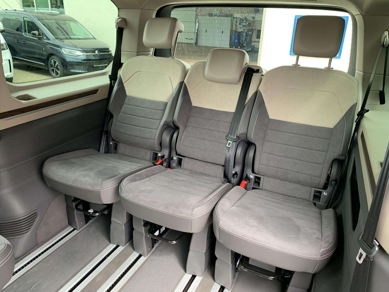Fahrzeugbild eines Volkswagen Multivan