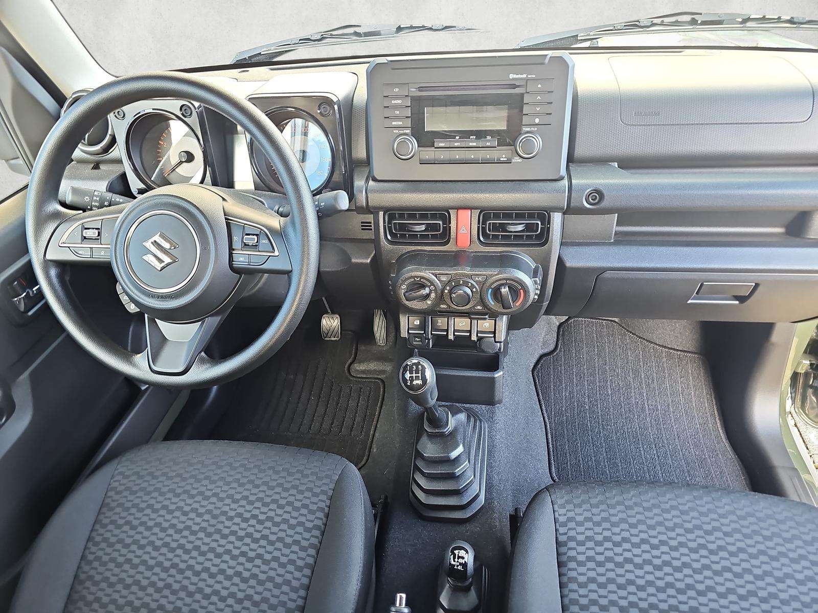 Fahrzeugbild eines Suzuki Jimny