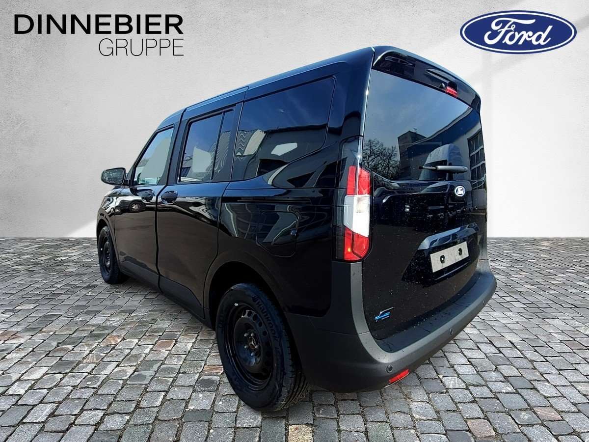 Fahrzeugbild eines Ford Tourneo Courier