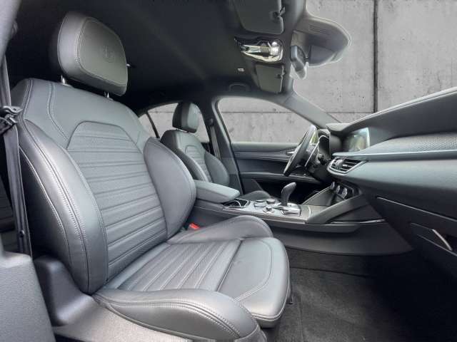 Fahrzeugbild eines Alfa Romeo Stelvio
