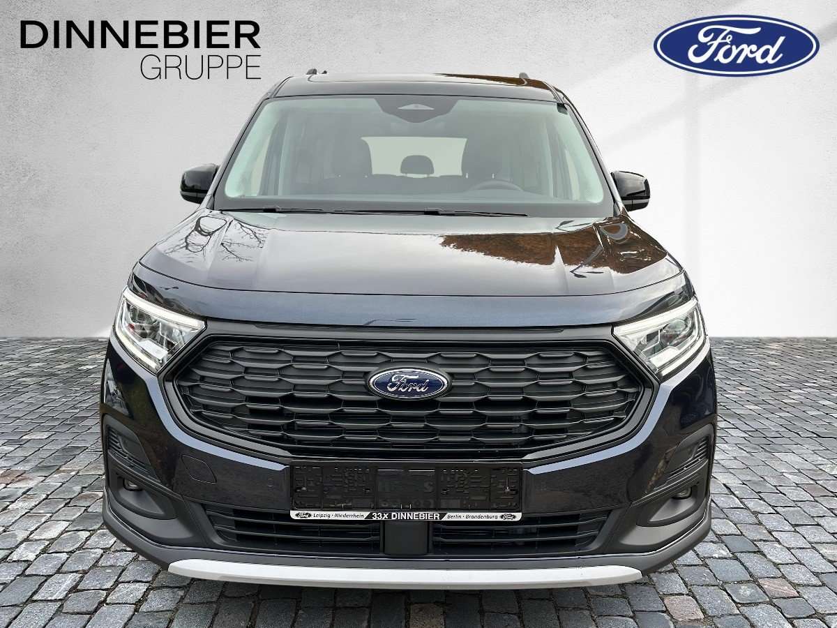 Fahrzeugbild eines Ford Grand Tourneo