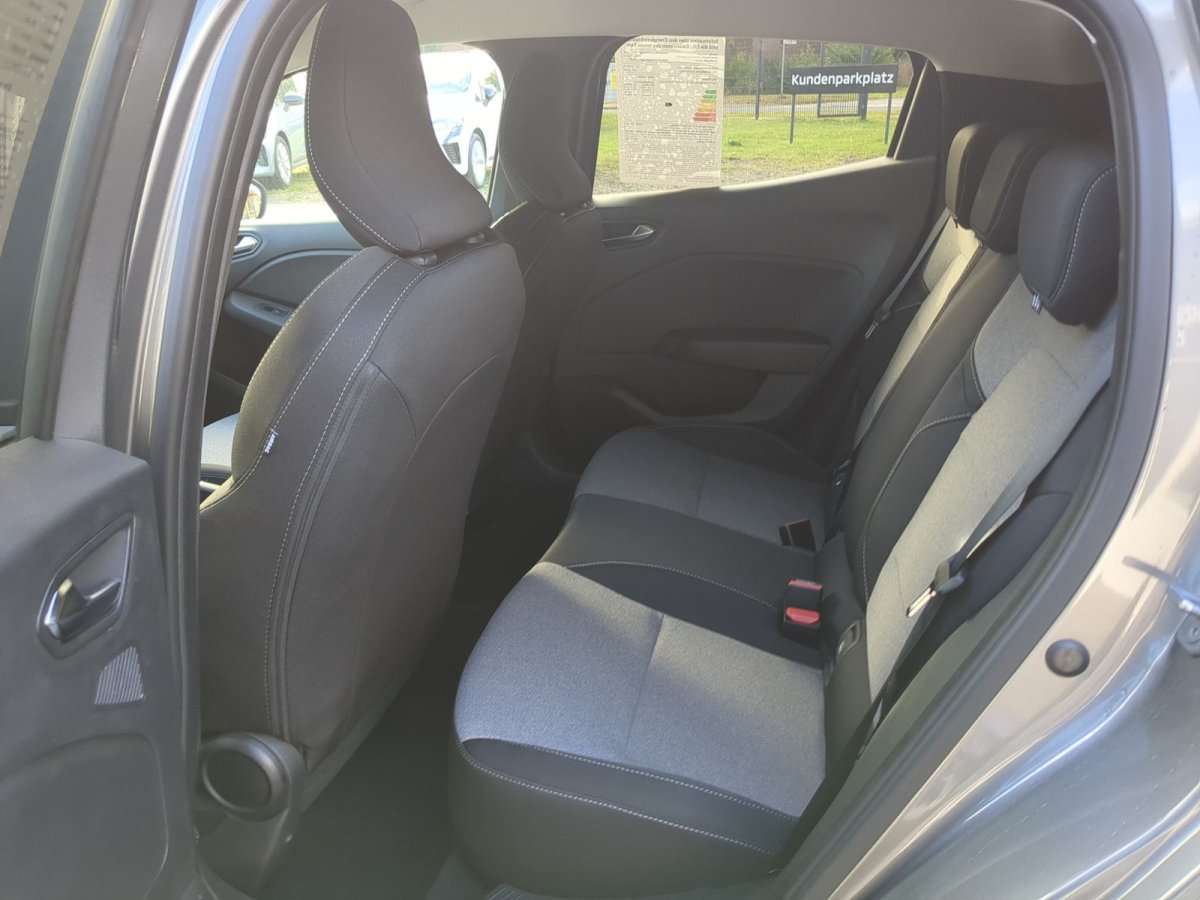 Fahrzeugbild eines Renault Clio