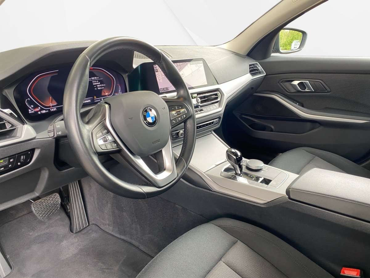 Fahrzeugbild eines BMW 3er-Reihe