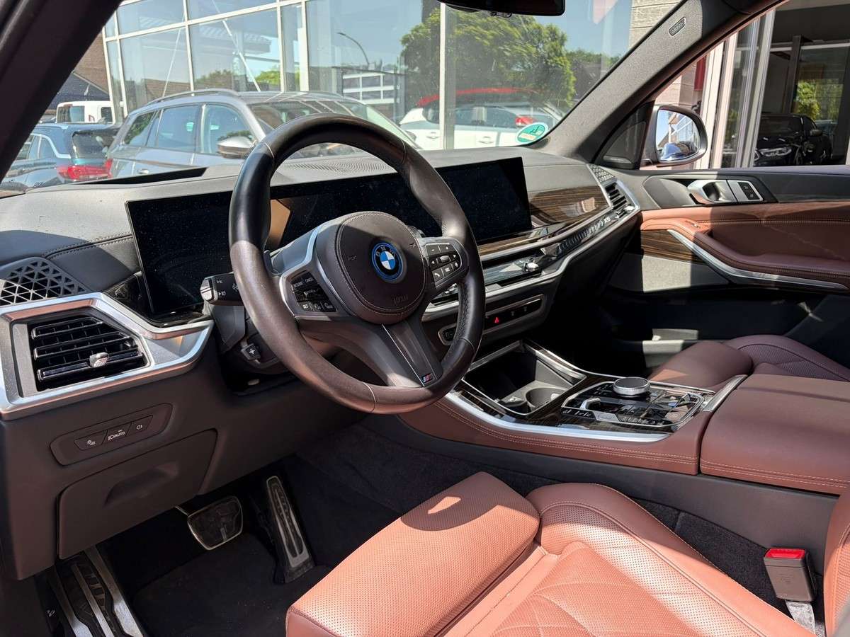 Fahrzeugbild eines BMW X5